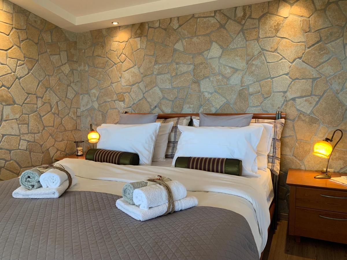 Doormat# Wait 'N Sea, Jacuzzi, Luxury Stone House Apartment Епаноми Екстериор снимка