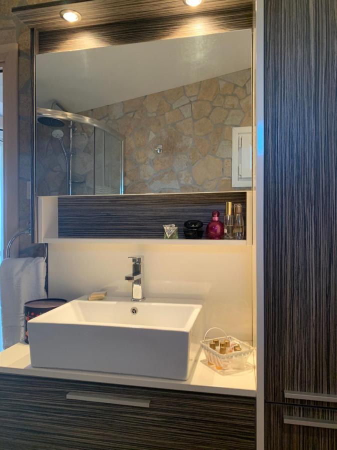 Doormat# Wait 'N Sea, Jacuzzi, Luxury Stone House Apartment Епаноми Екстериор снимка