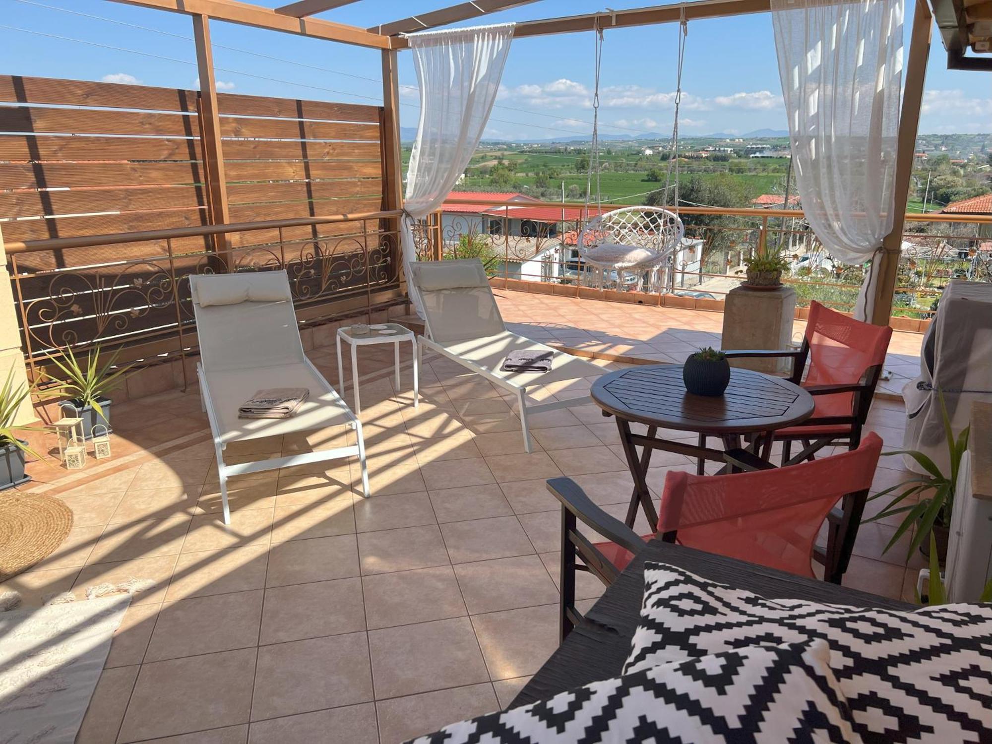Doormat# Wait 'N Sea, Jacuzzi, Luxury Stone House Apartment Епаноми Екстериор снимка