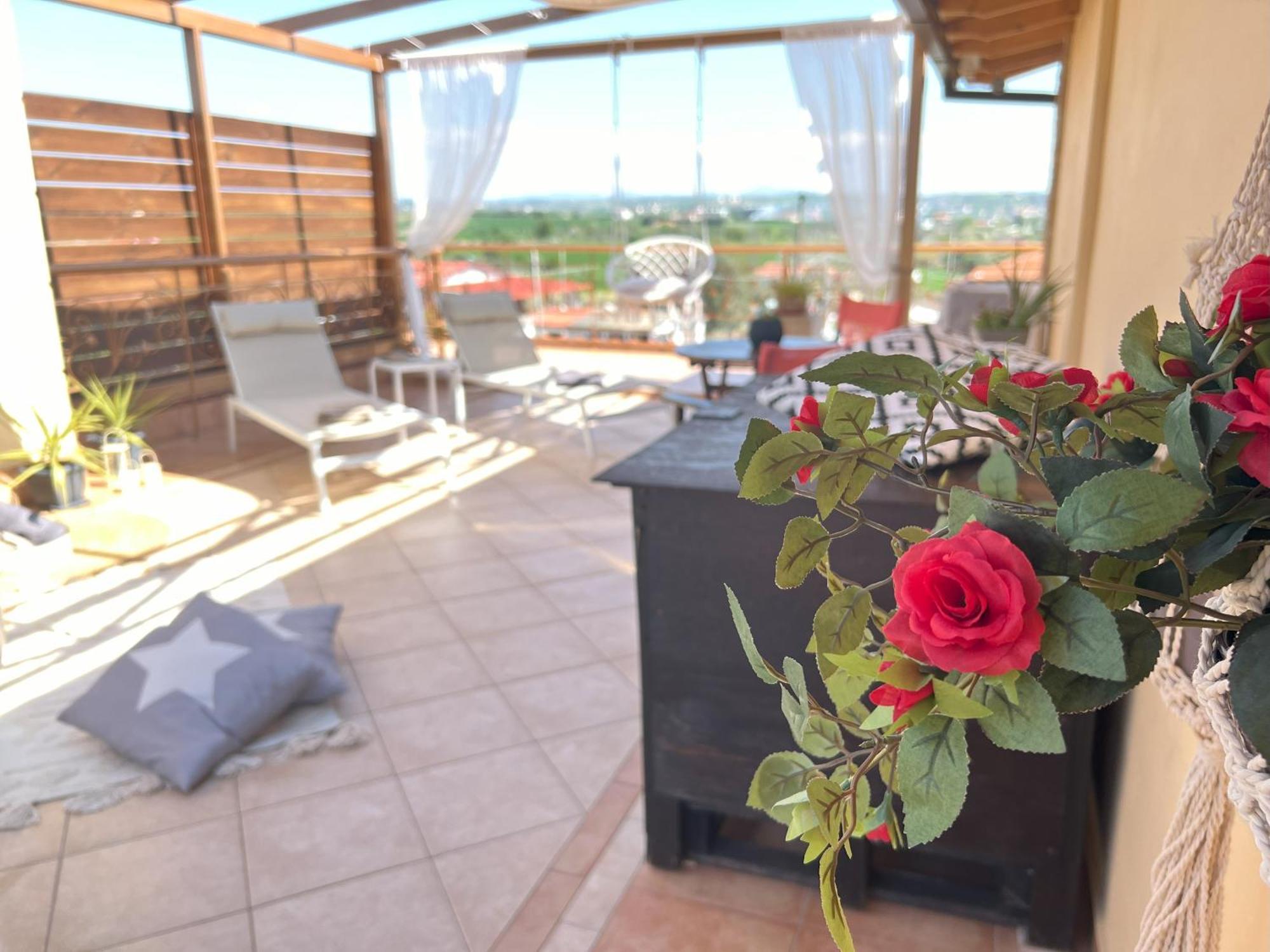 Doormat# Wait 'N Sea, Jacuzzi, Luxury Stone House Apartment Епаноми Екстериор снимка